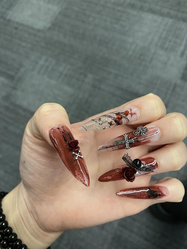 Gothic Wedding Nail